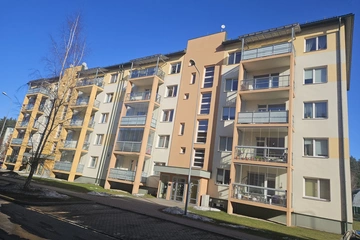 Trīs istabu dzīvoklis Mežciemā